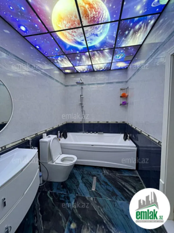 Satılır 3 otaqlı yeni tikili 132 m²