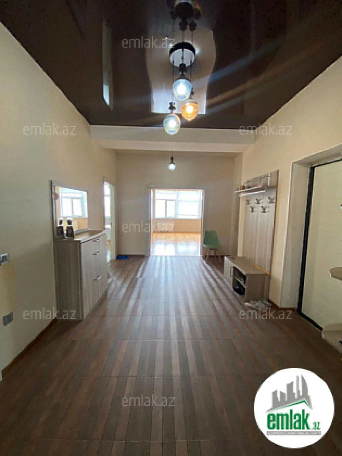 Satılır 3 otaqlı yeni tikili 151 m²