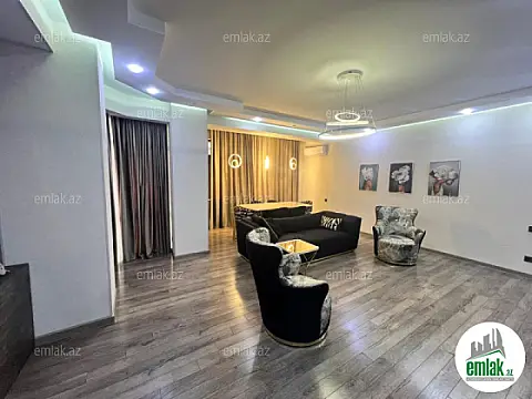 Satılır 4 otaqlı yeni tikili 240 m²