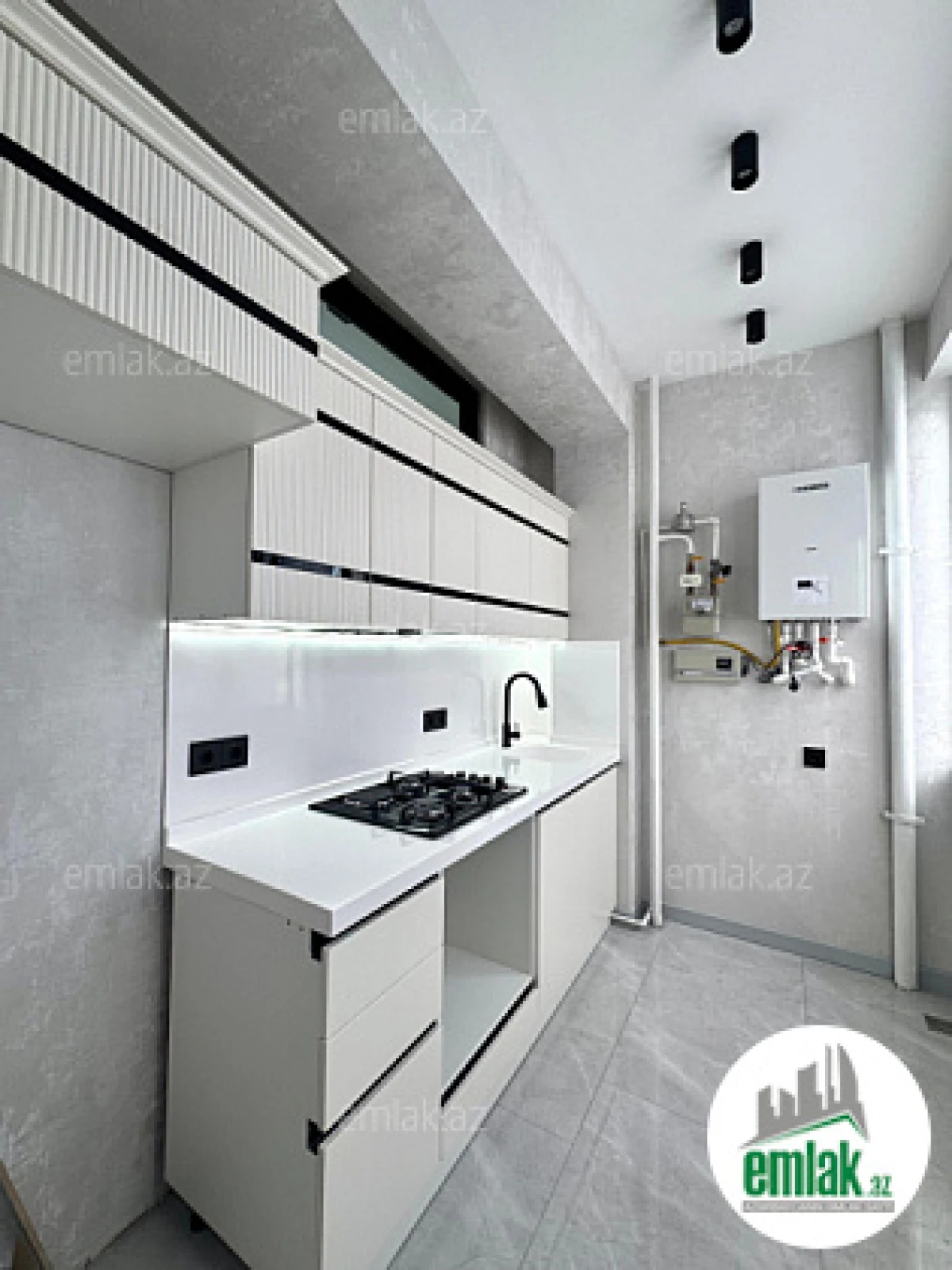 Satılır 2 otaqlı yeni tikili 65 m²