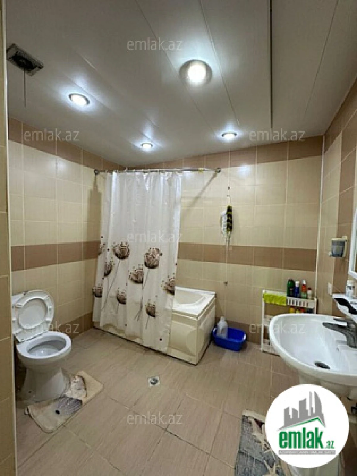 Satılır 3 otaqlı yeni tikili 155 m²