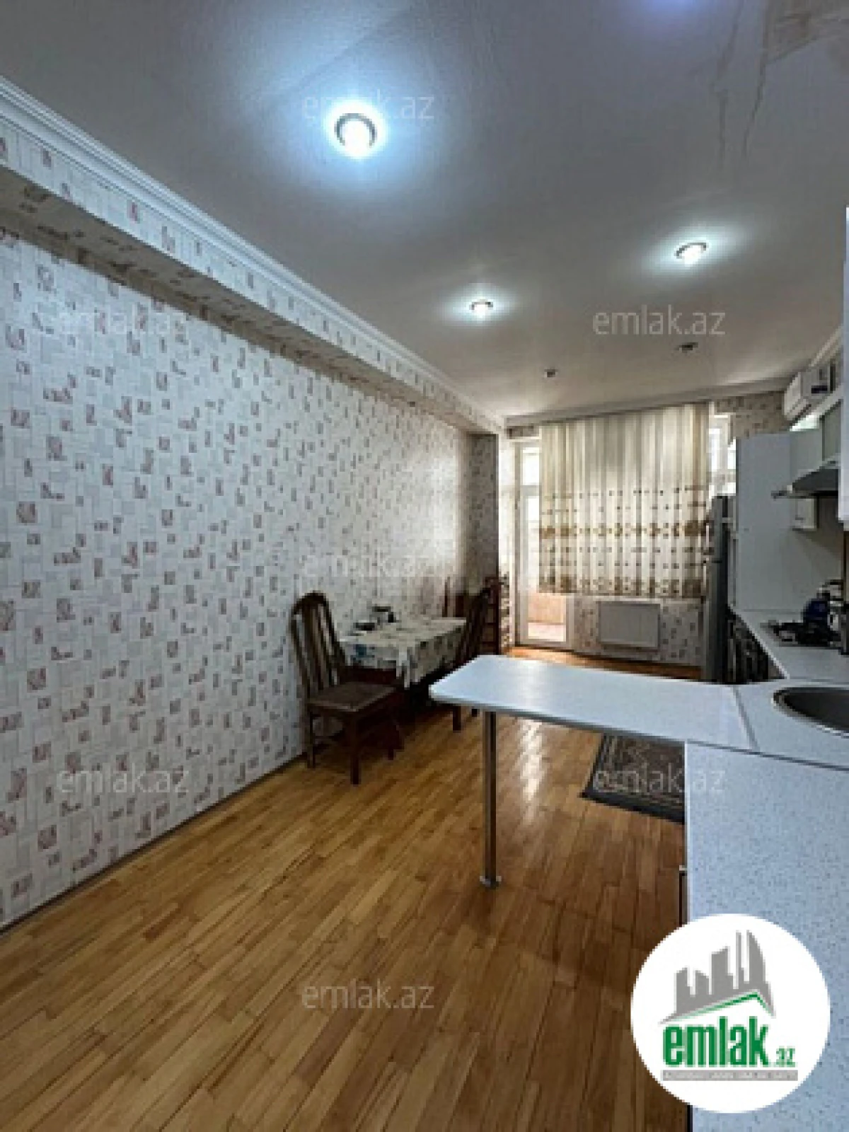 Satılır 3 otaqlı yeni tikili 155 m²