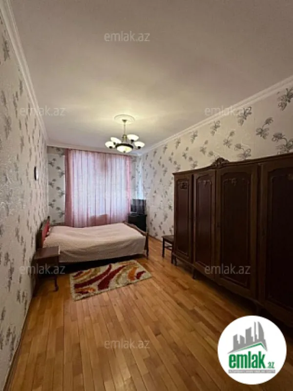 Satılır 3 otaqlı yeni tikili 155 m²