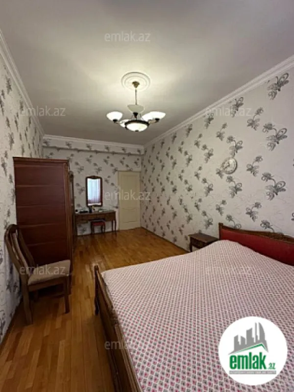 Satılır 3 otaqlı yeni tikili 155 m²