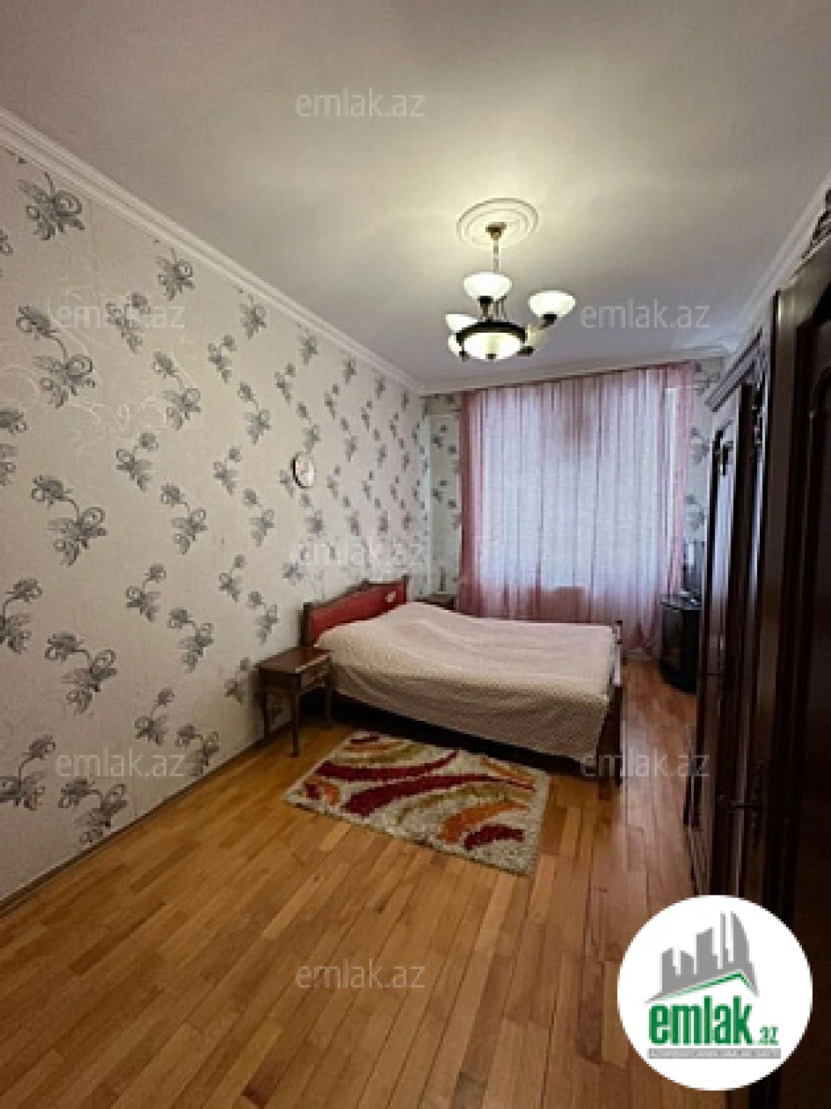 Satılır 3 otaqlı yeni tikili 155 m²