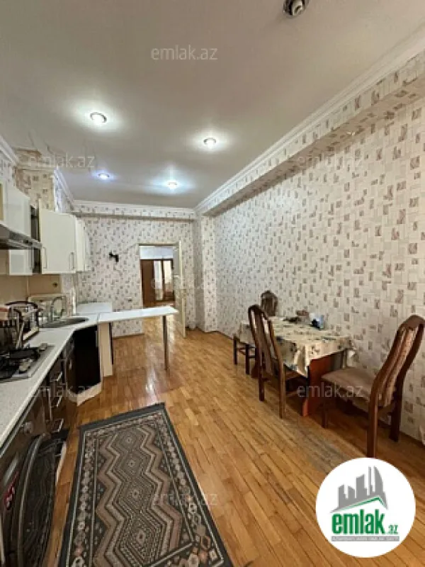 Satılır 3 otaqlı yeni tikili 155 m²