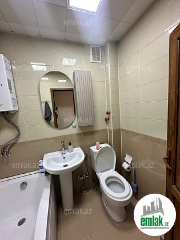 Satılır 2 otaqlı köhnə tikili 60 m²
