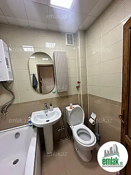 Satılır 2 otaqlı köhnə tikili 60 m²