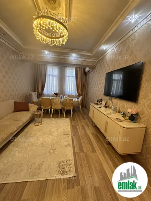 Satılır 2 otaqlı yeni tikili 75 m²