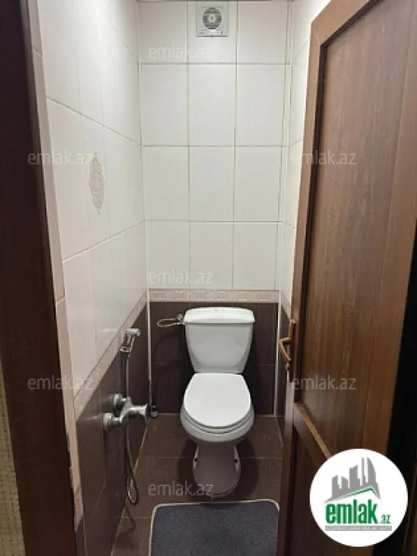 Satılır 3 otaqlı köhnə tikili 90 m²