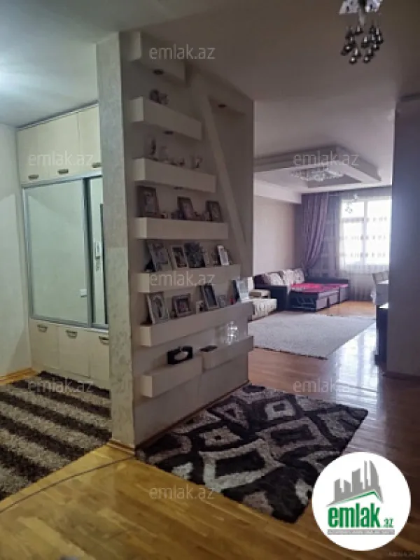 Satılır 2 otaqlı yeni tikili 110 m²