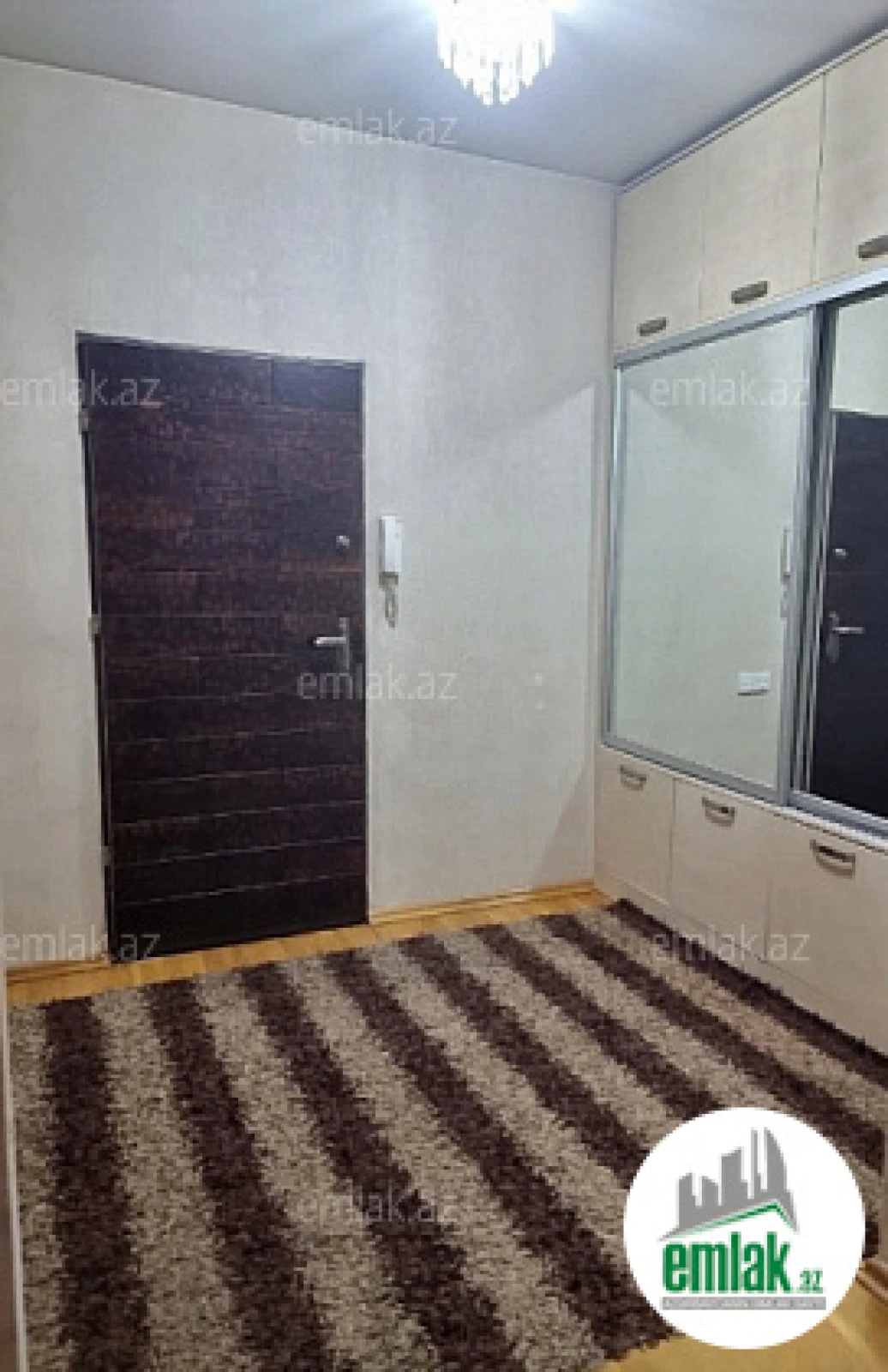 Satılır 2 otaqlı yeni tikili 110 m²