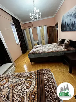 Satılır 4 otaqlı yeni tikili 160 m²