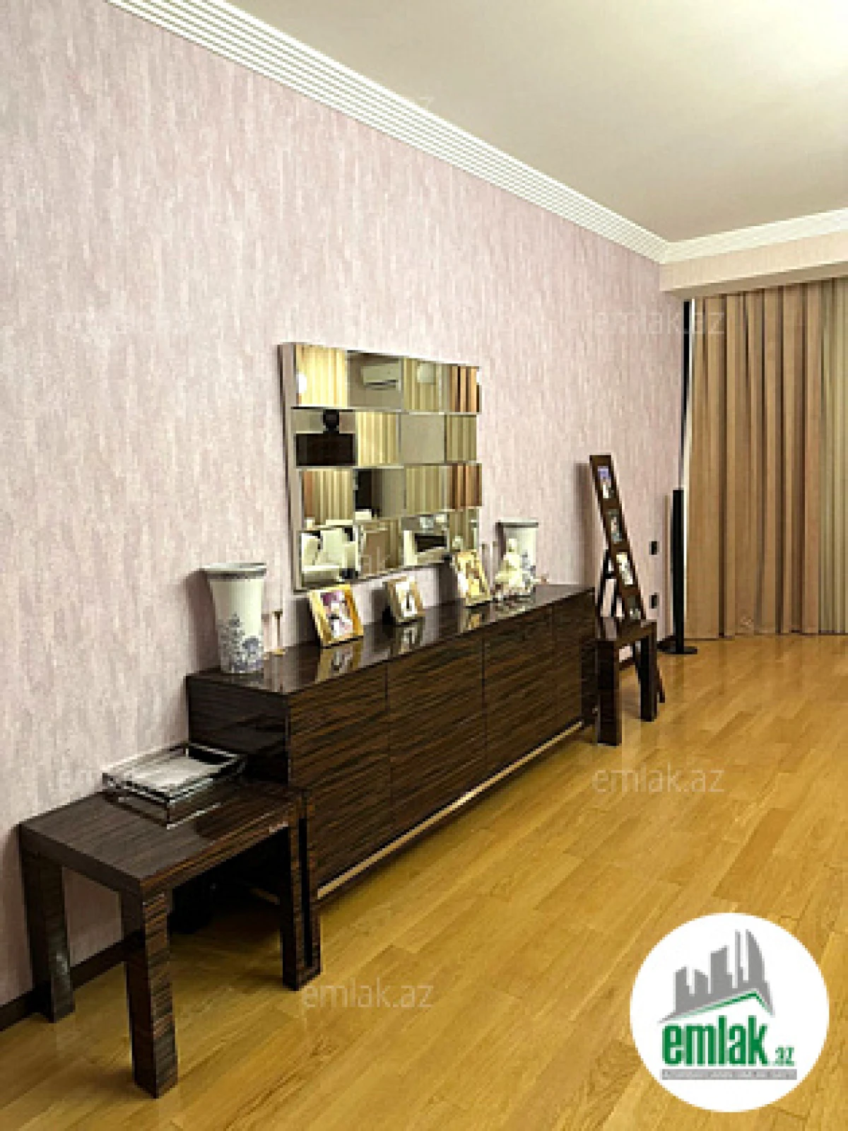 Satılır 4 otaqlı yeni tikili 190 m²