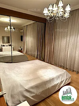 Satılır 4 otaqlı yeni tikili 190 m²