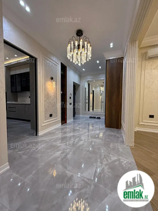 Satılır 3 otaqlı yeni tikili 131 m²