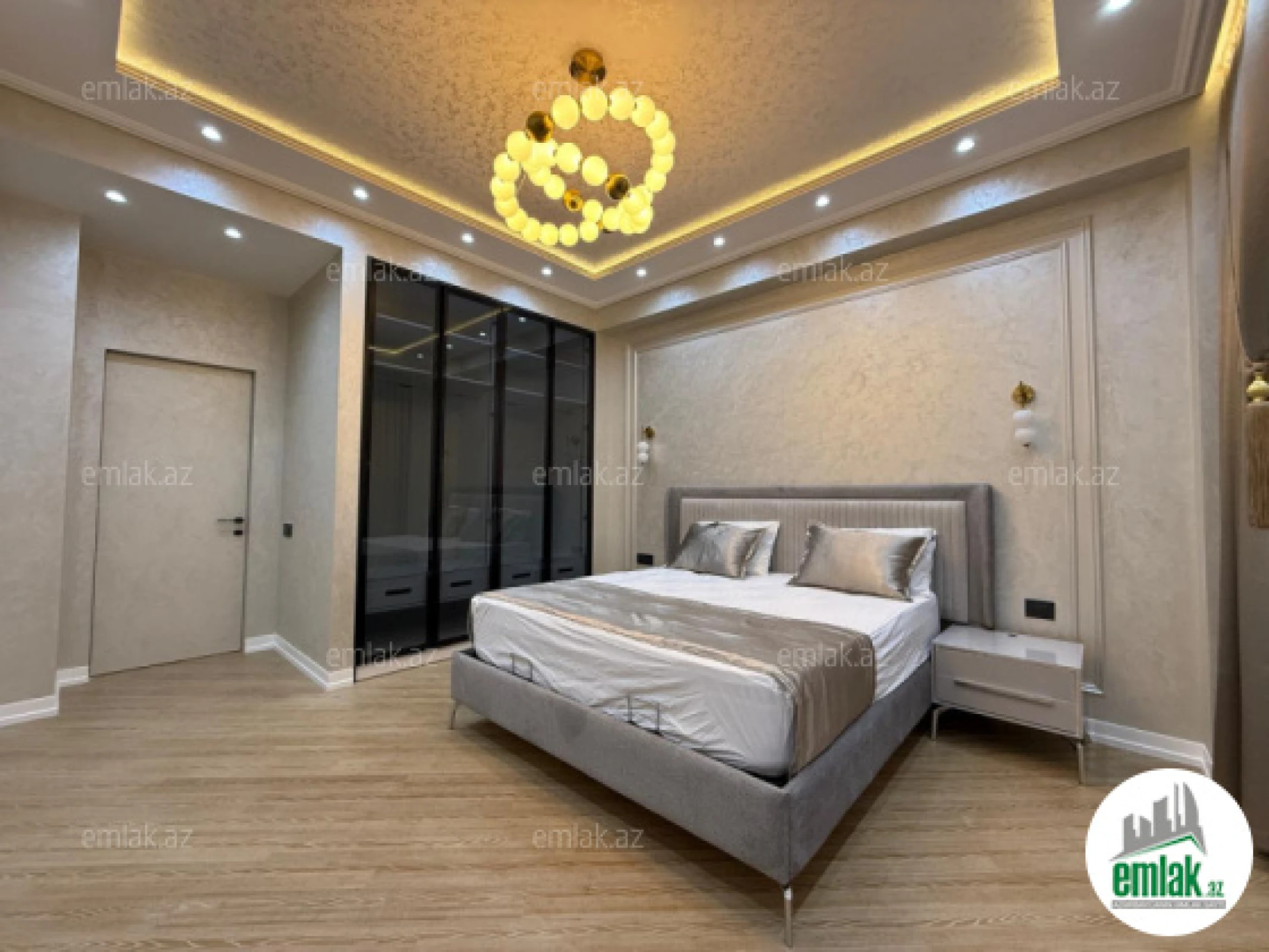 Satılır 3 otaqlı yeni tikili 131 m²