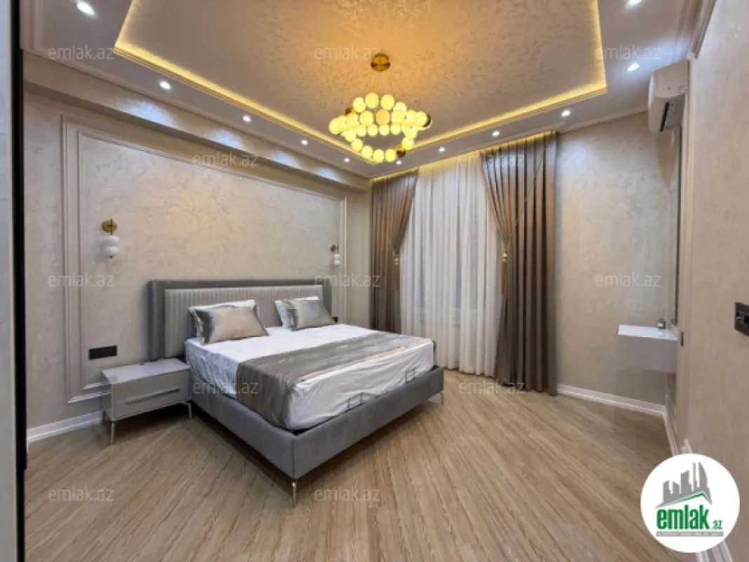 Satılır 3 otaqlı yeni tikili 131 m²