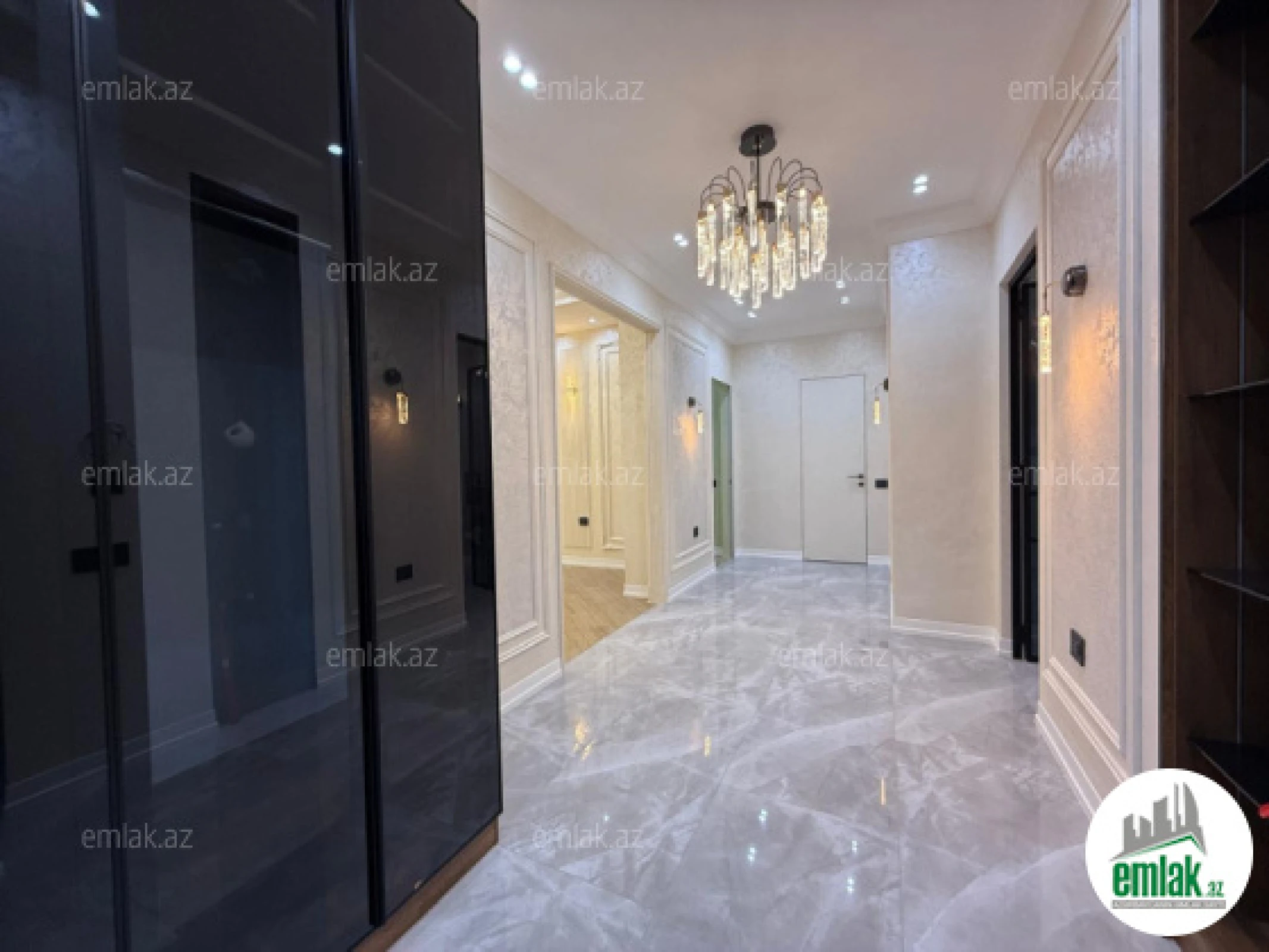 Satılır 3 otaqlı yeni tikili 131 m²