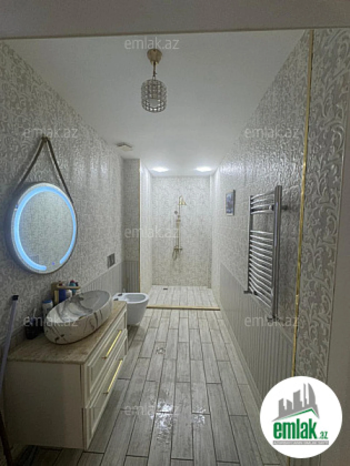 Satılır 3 otaqlı yeni tikili 100 m²