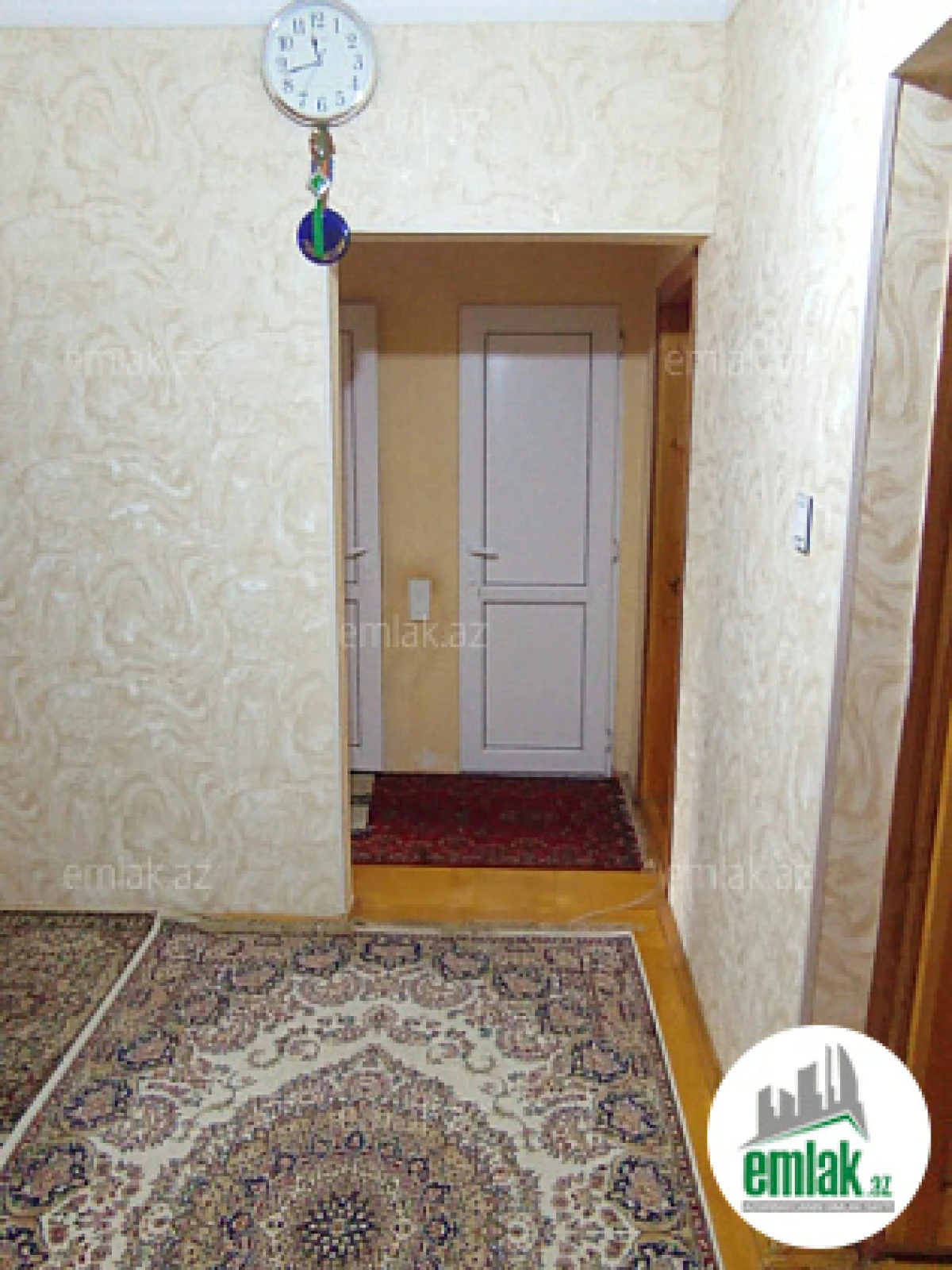 Satılır 5 otaqlı köhnə tikili 100 m²