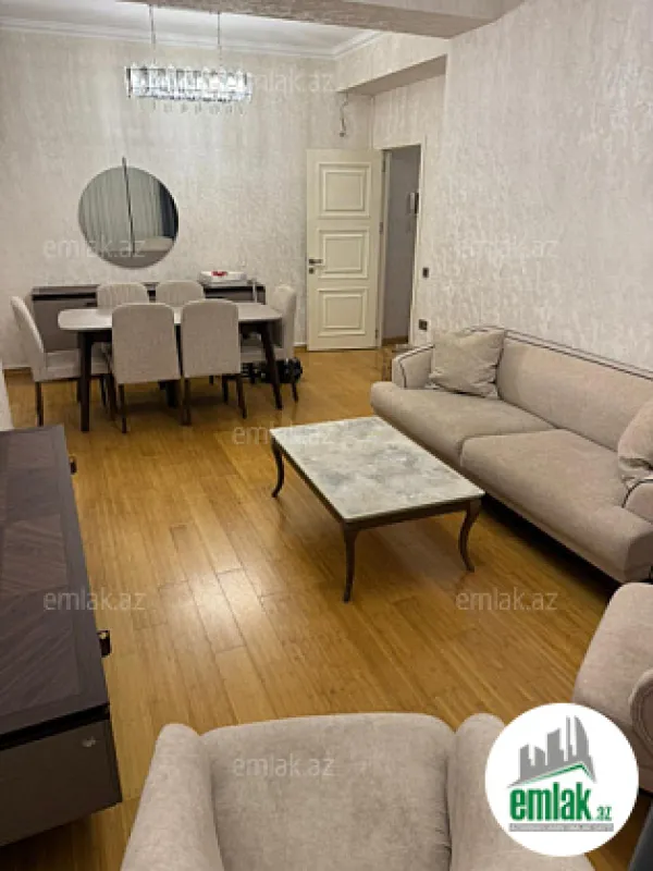 Satılır 2 otaqlı yeni tikili 77 m²