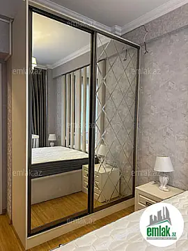 Satılır 2 otaqlı yeni tikili 77 m²