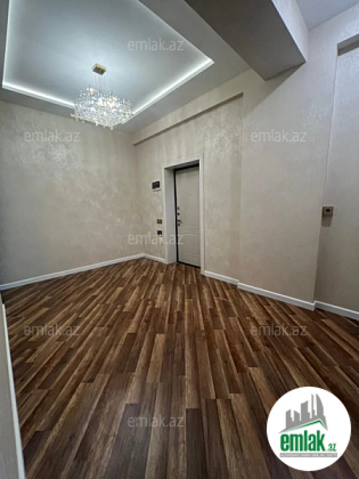 Satılır 3 otaqlı yeni tikili 94 m²