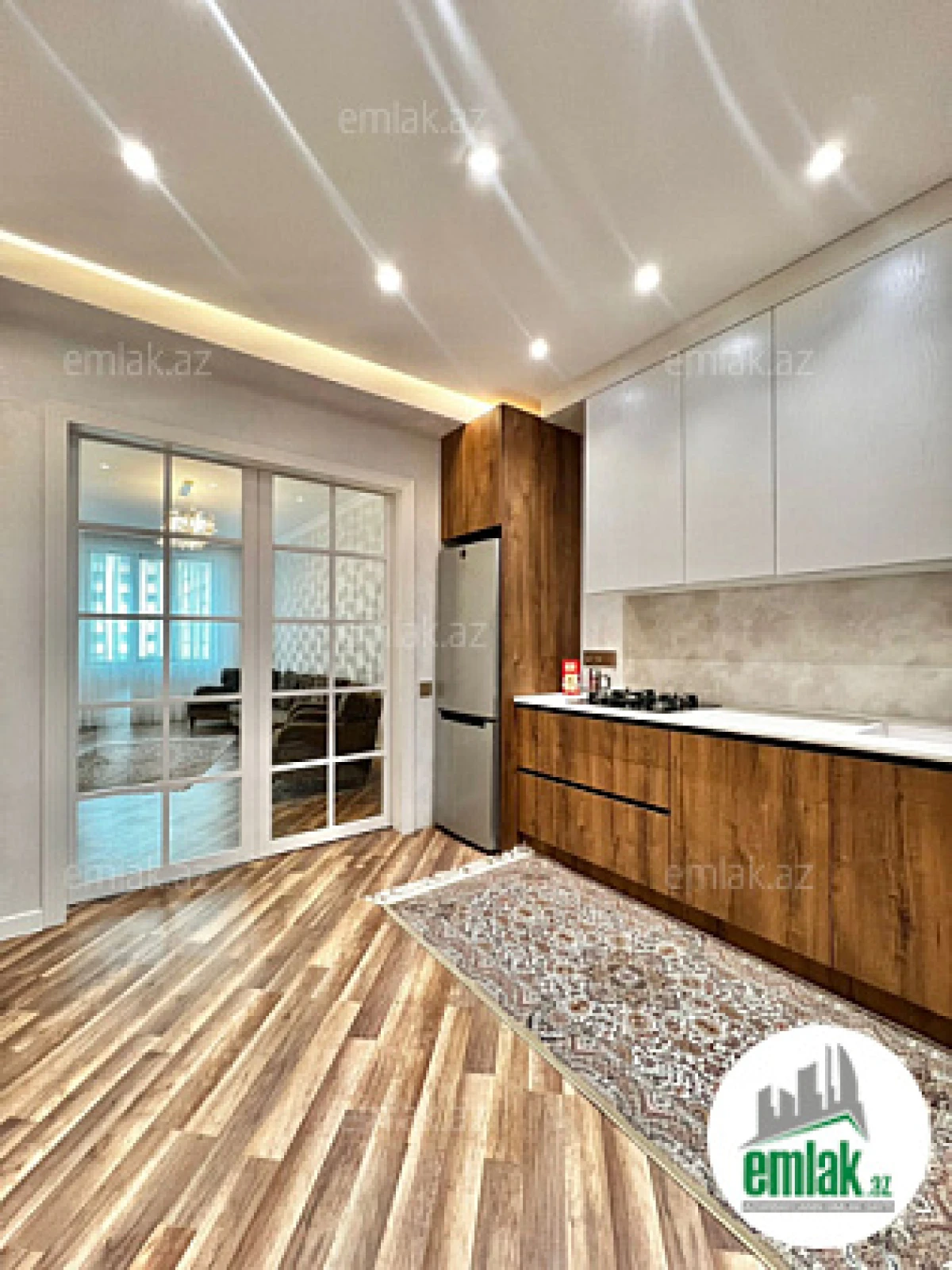 Satılır 3 otaqlı yeni tikili 94 m²