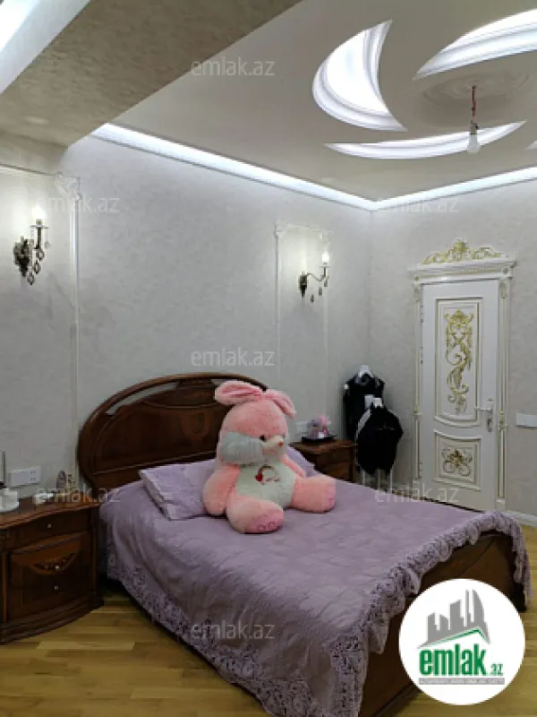 Satılır 3 otaqlı yeni tikili 142 m²