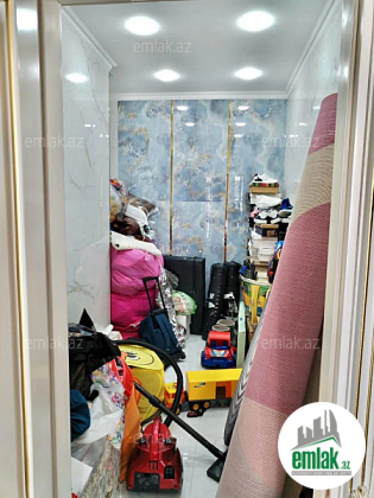 Satılır 3 otaqlı yeni tikili 142 m²