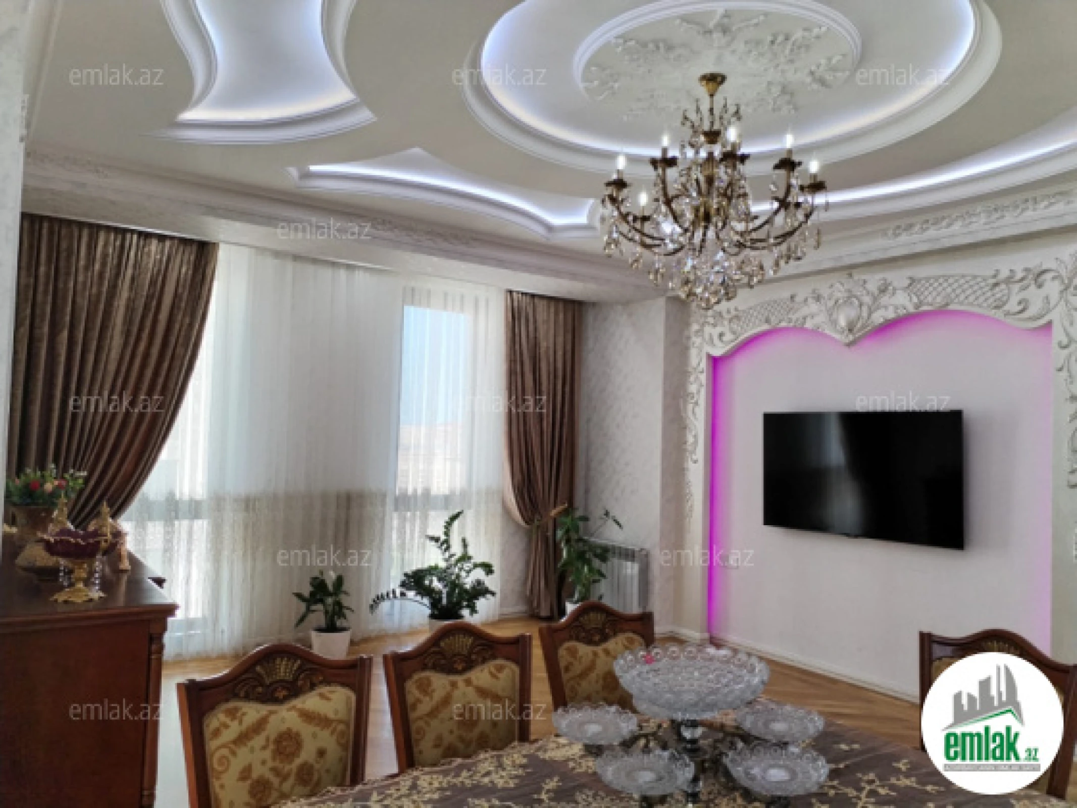 Satılır 3 otaqlı yeni tikili 142 m²