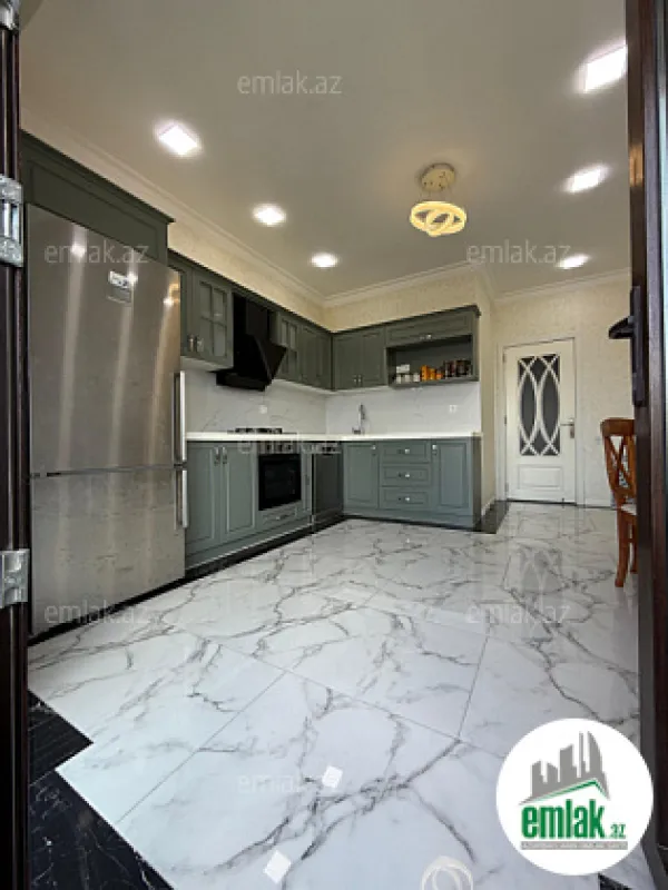 Satılır 3 otaqlı yeni tikili 148 m²