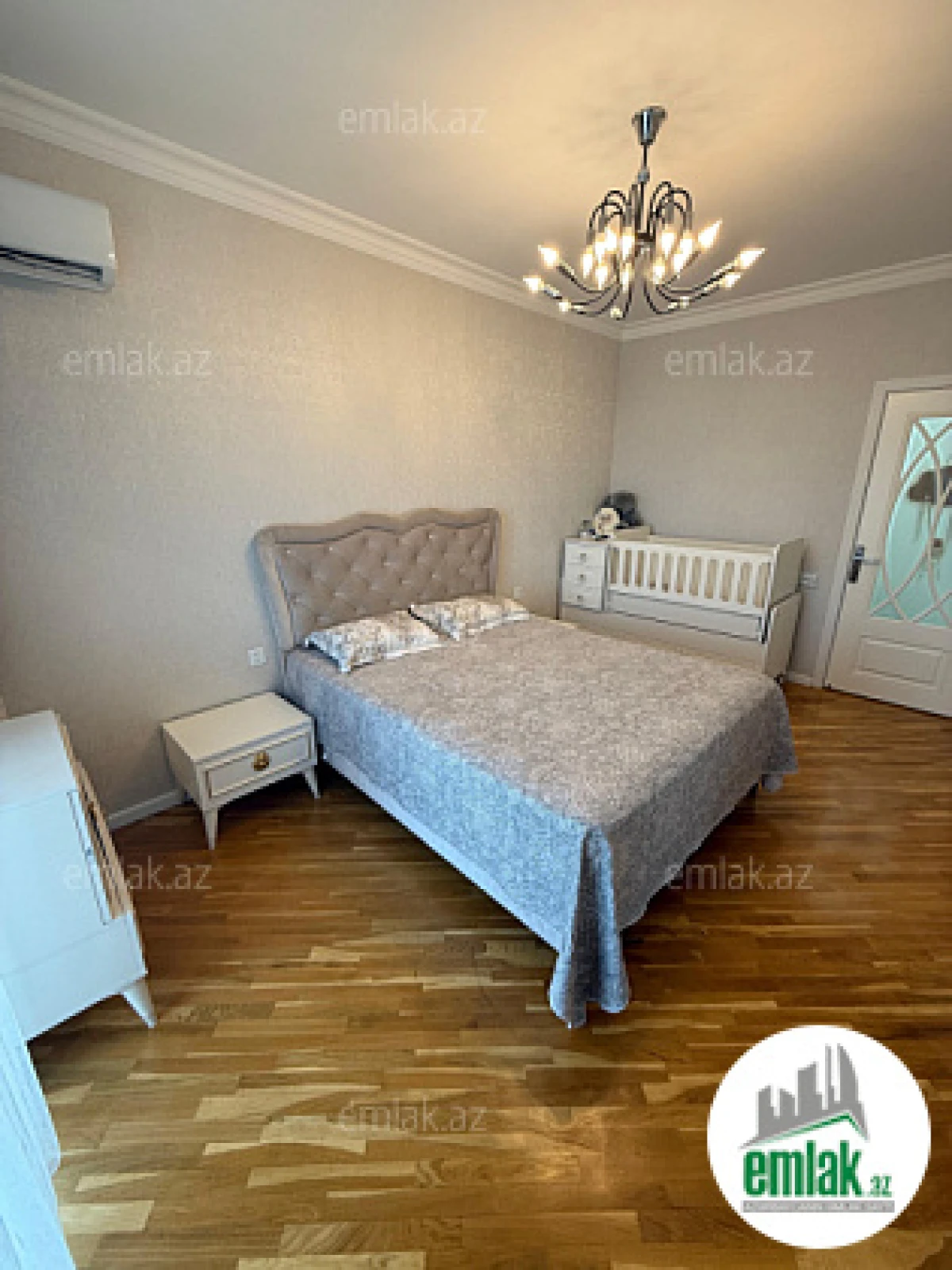 Satılır 3 otaqlı yeni tikili 148 m²