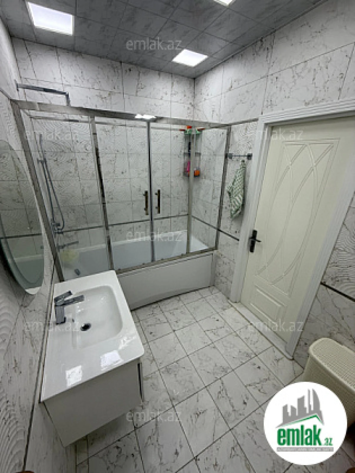 Satılır 3 otaqlı yeni tikili 148 m²