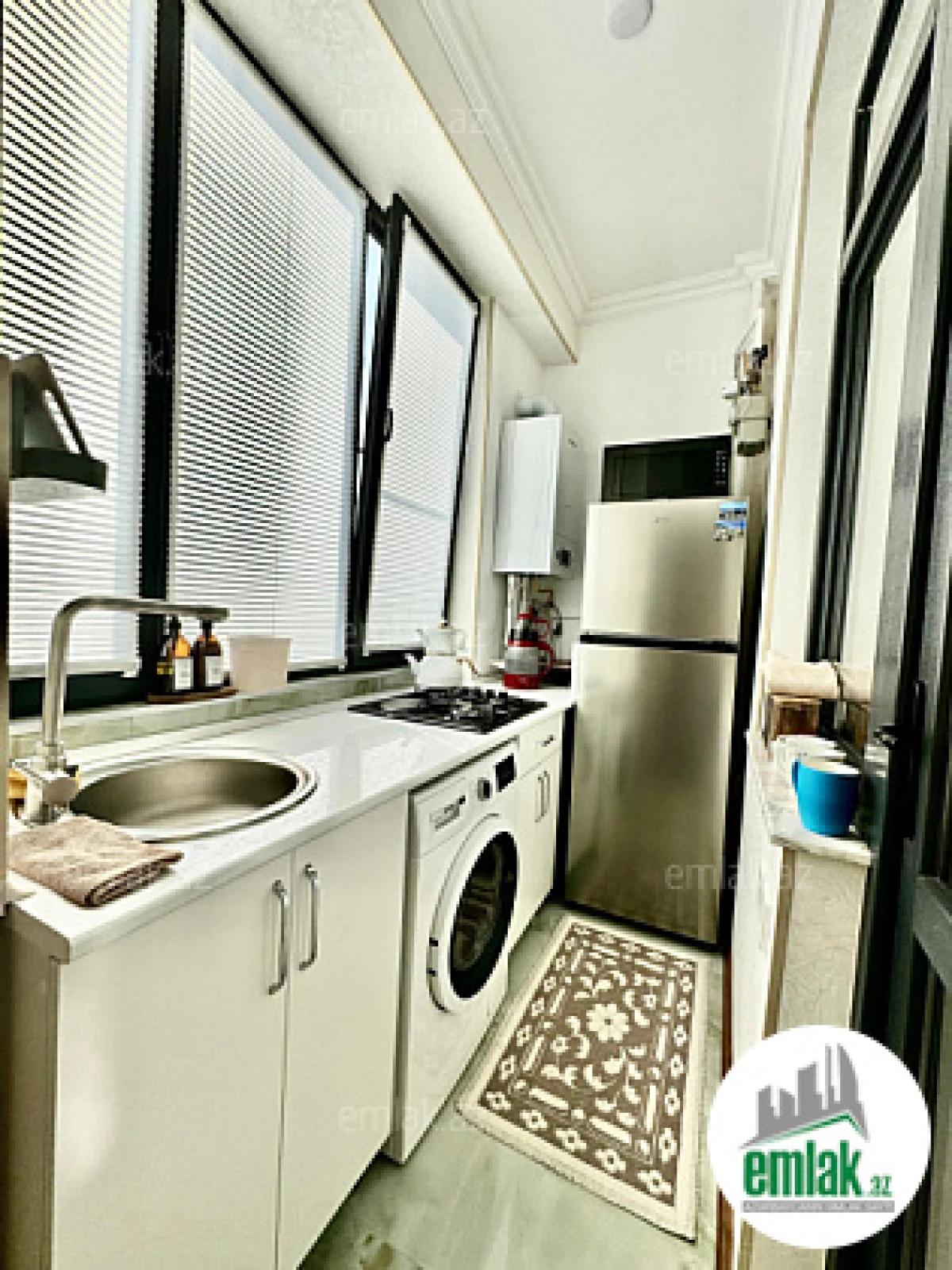 Satılır 2 otaqlı yeni tikili 65 m²