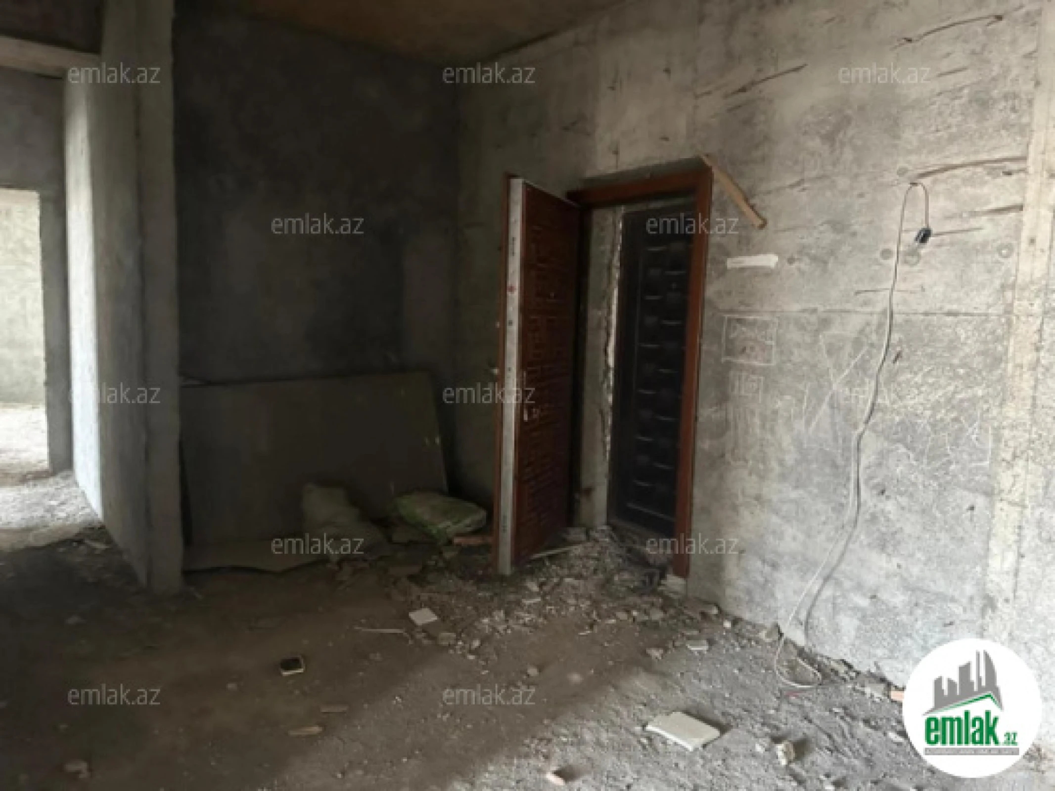 Satılır 3 otaqlı yeni tikili 133 m²