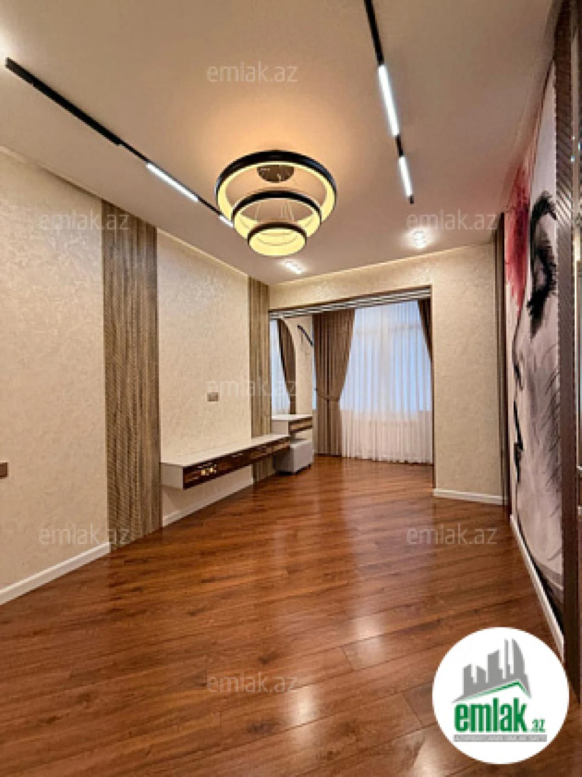 Satılır 2 otaqlı yeni tikili 86 m²