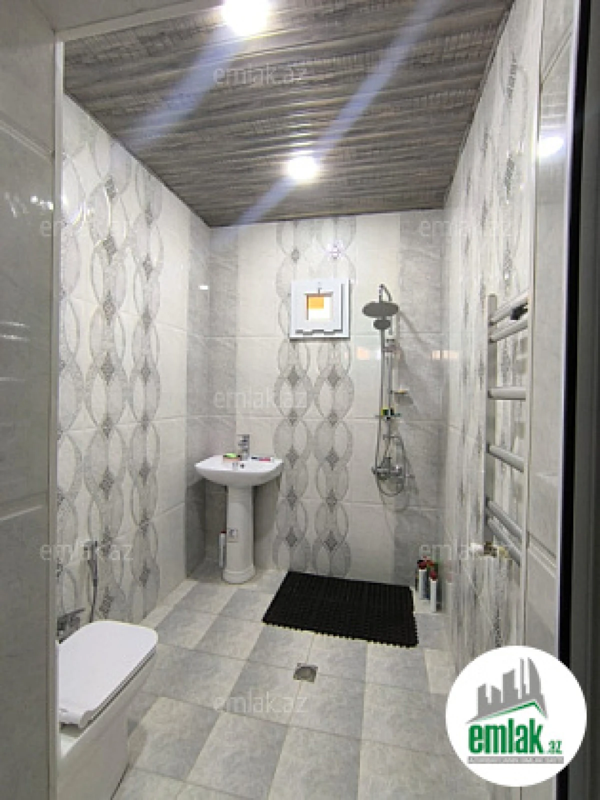 Satılır 4 otaqlı həyət evi 90 m²