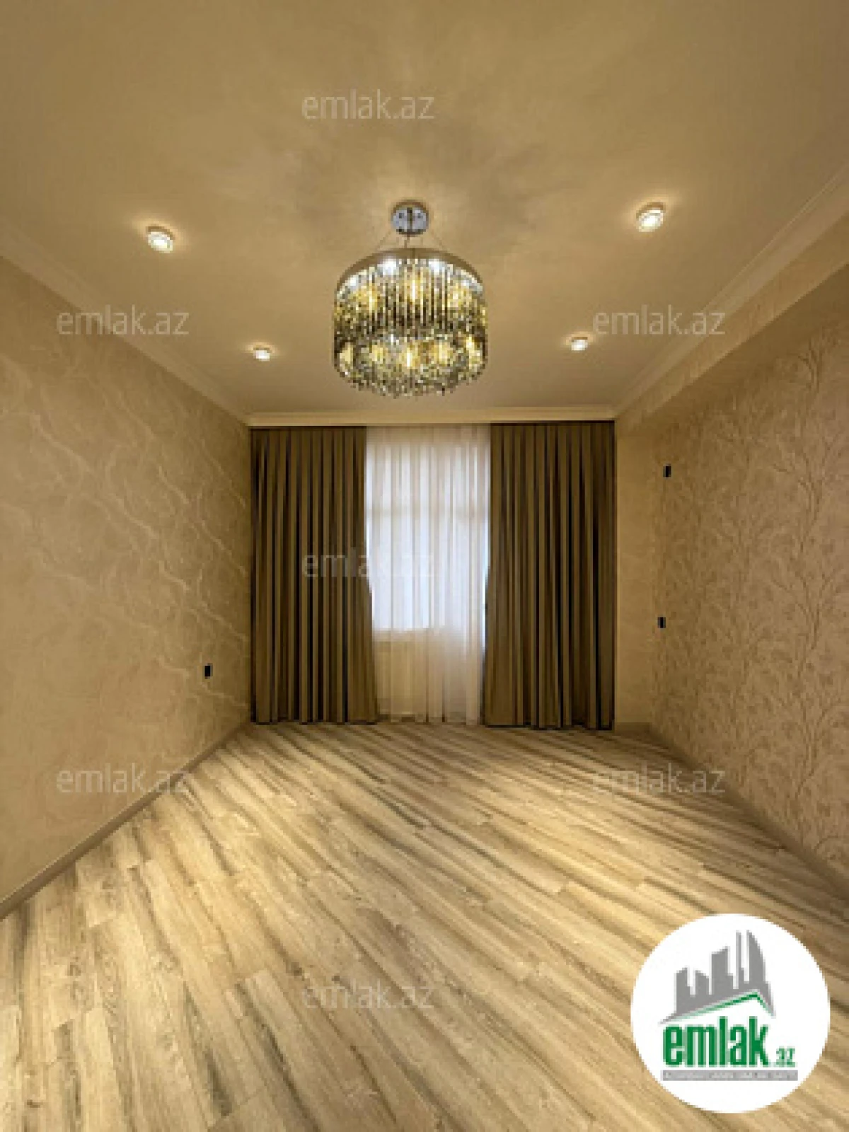 Satılır 3 otaqlı yeni tikili 86 m²