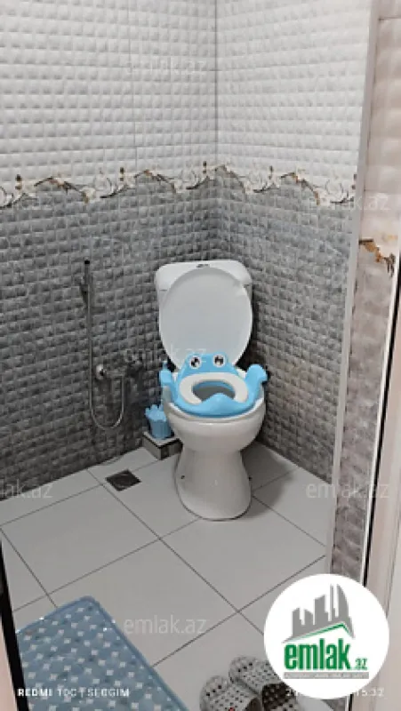 Satılır 2 otaqlı köhnə tikili 60 m²