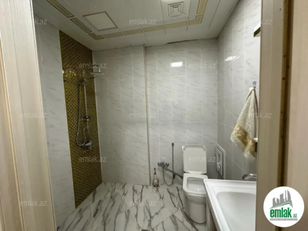 Satılır 2 otaqlı yeni tikili 70 m²