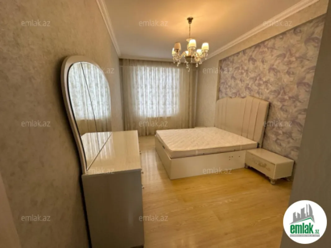 Satılır 2 otaqlı yeni tikili 70 m²