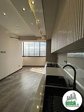 Satılır 3 otaqlı yeni tikili 135 m²