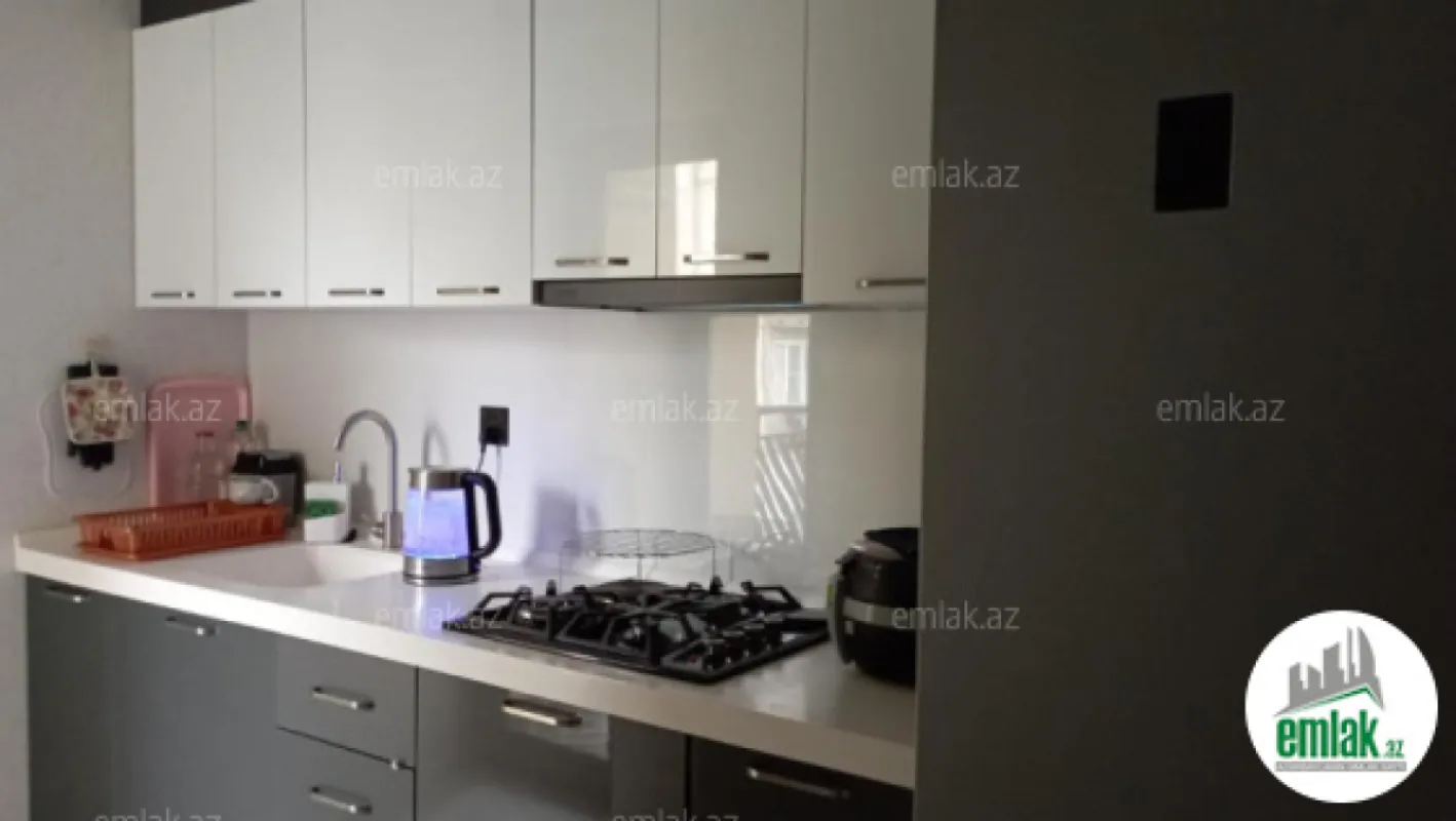 Satılır 2 otaqlı yeni tikili 56 m²