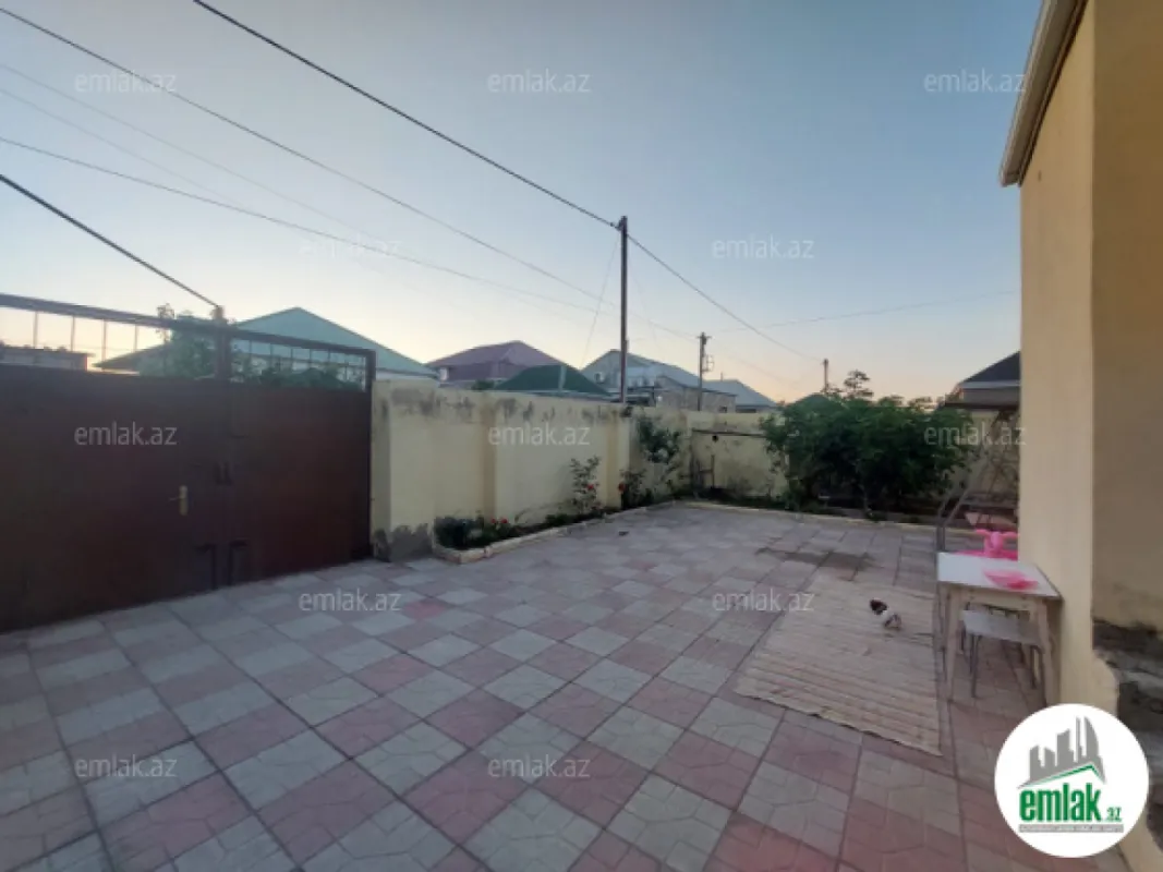 Satılır 4 otaqlı həyət evi 110 m²