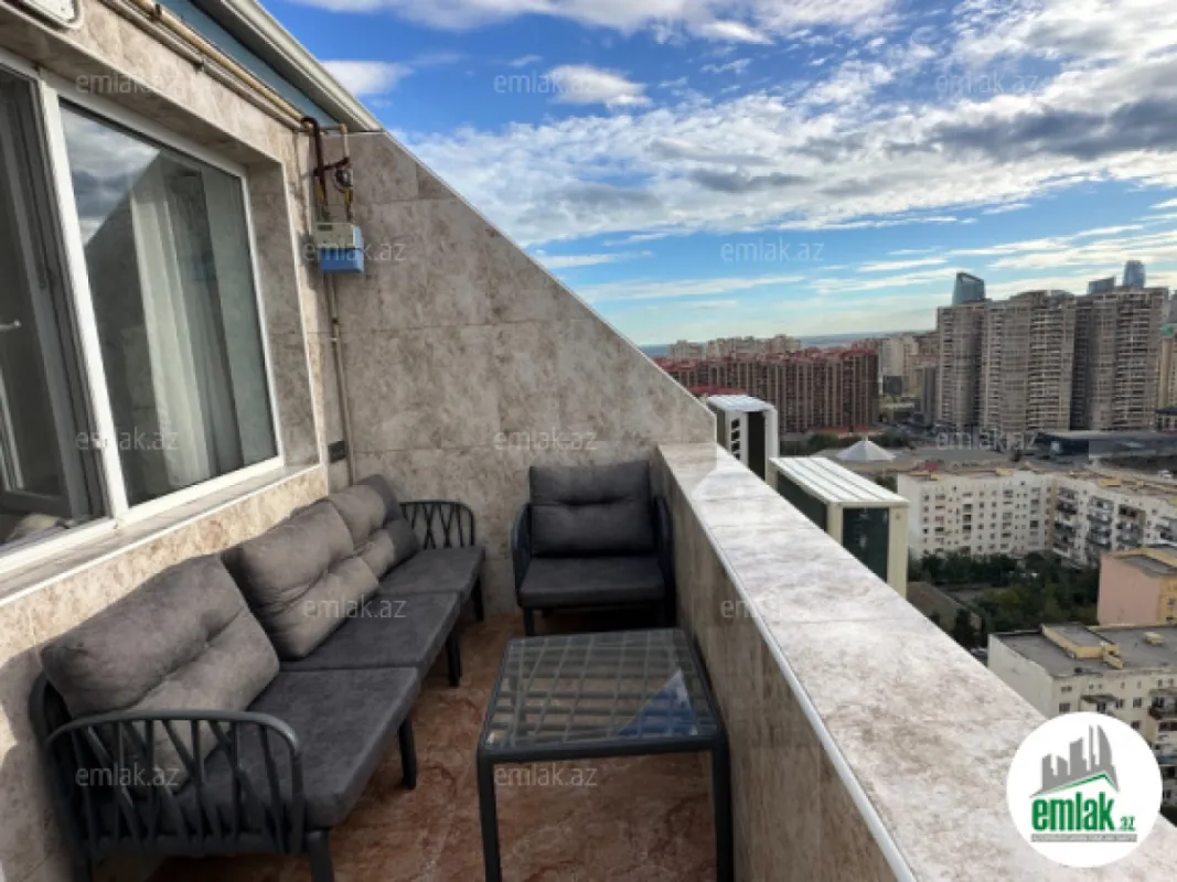 Satılır 3 otaqlı yeni tikili 90 m²