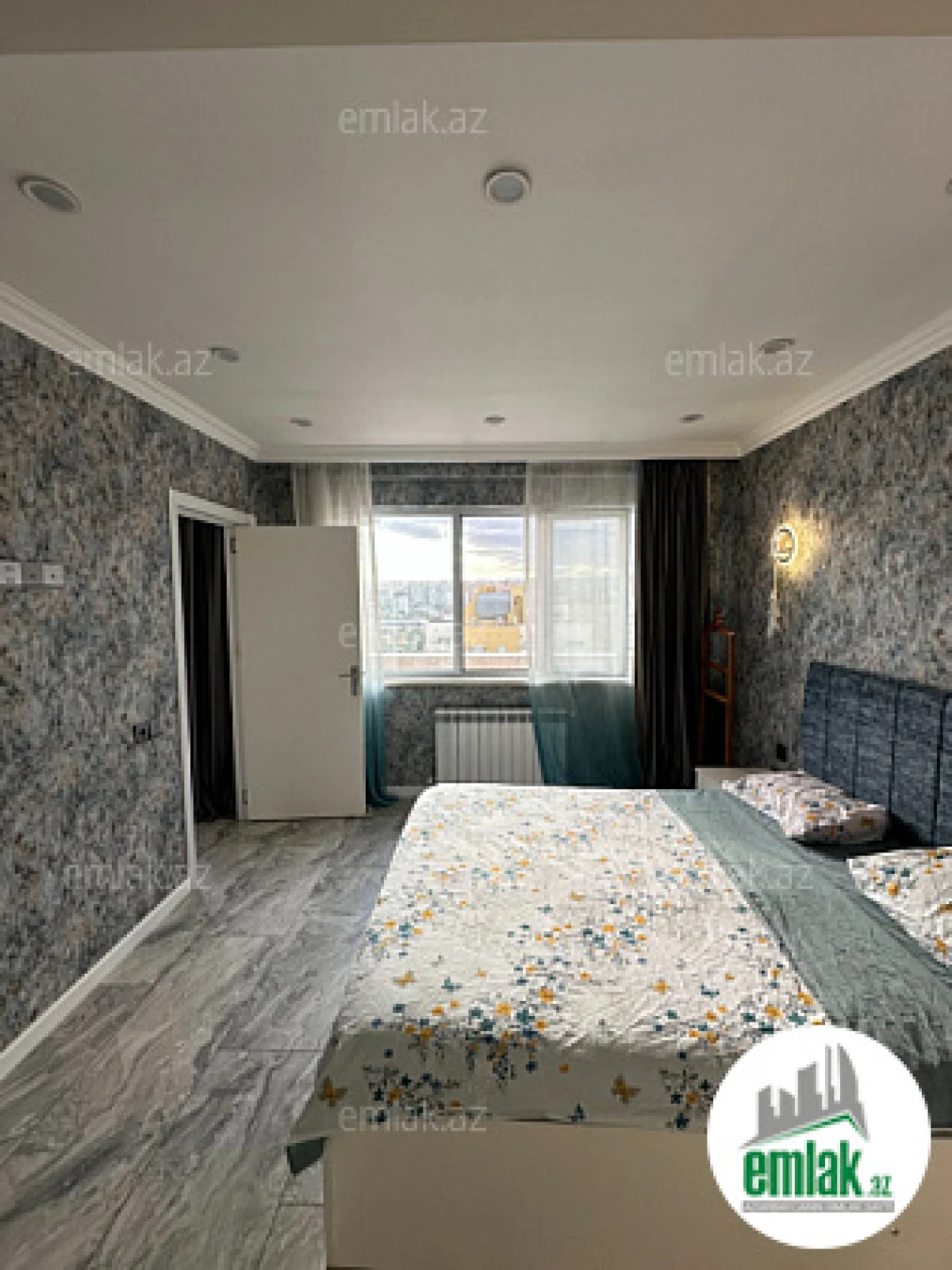 Satılır 3 otaqlı yeni tikili 90 m²