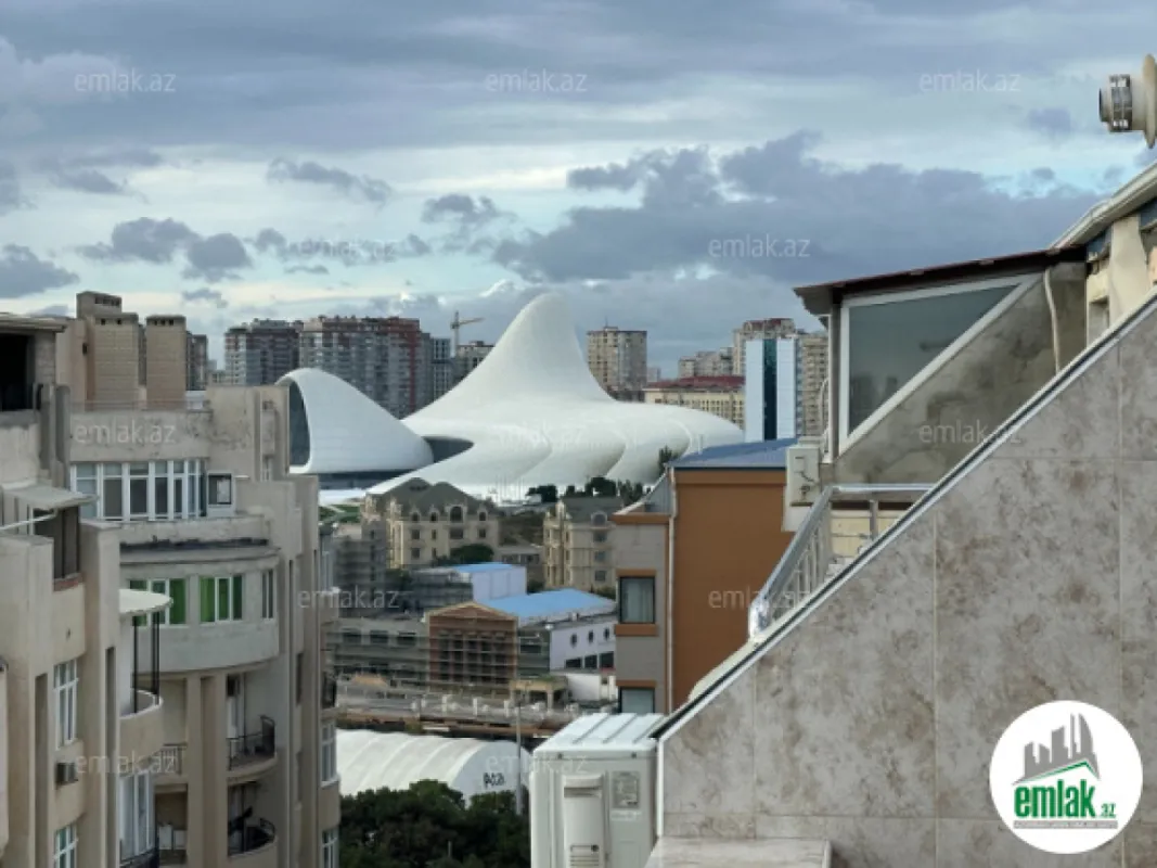 Satılır 3 otaqlı yeni tikili 90 m²