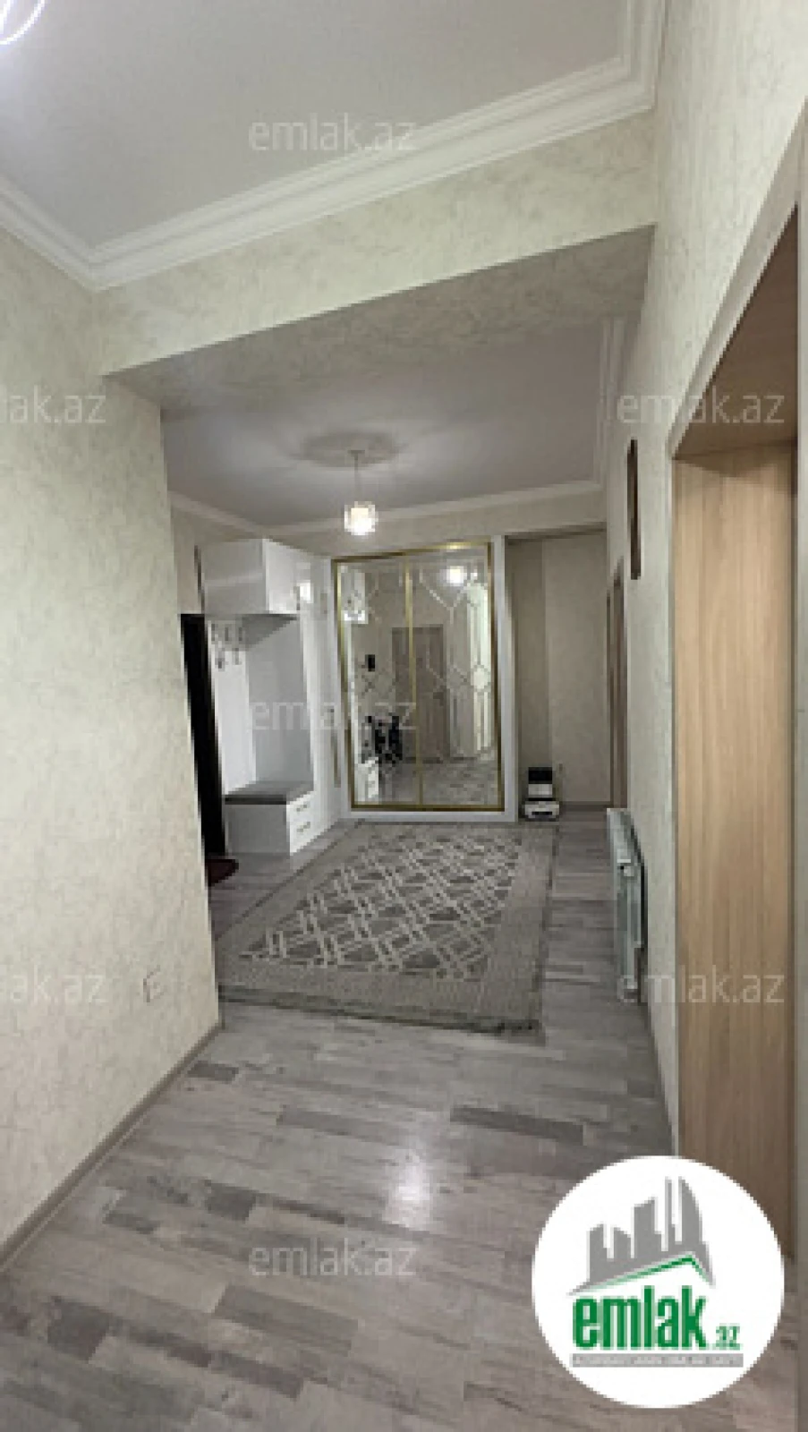 Satılır 3 otaqlı yeni tikili 126 m²